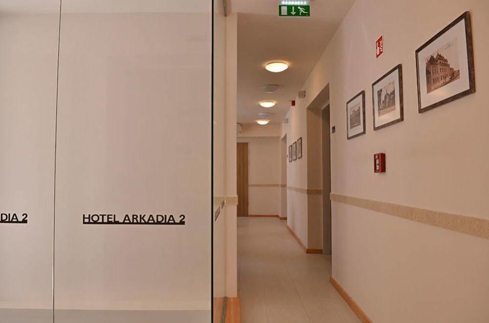 Готель Arkadia